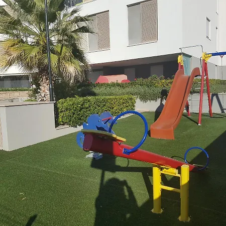 Adela 3 Morska Vila *