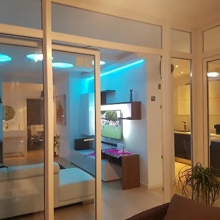 아파트 Adela 3 Morska Vila