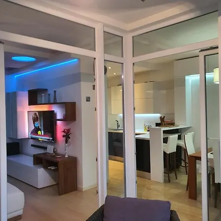 아파트 Adela 3 Morska Vila *