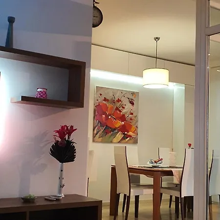 아파트 Adela 3 Morska Vila