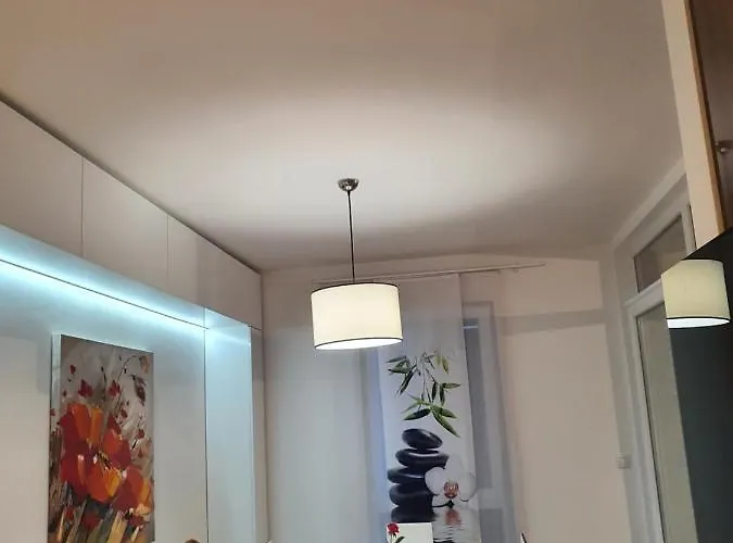 Adela 3 Morska Vila *
