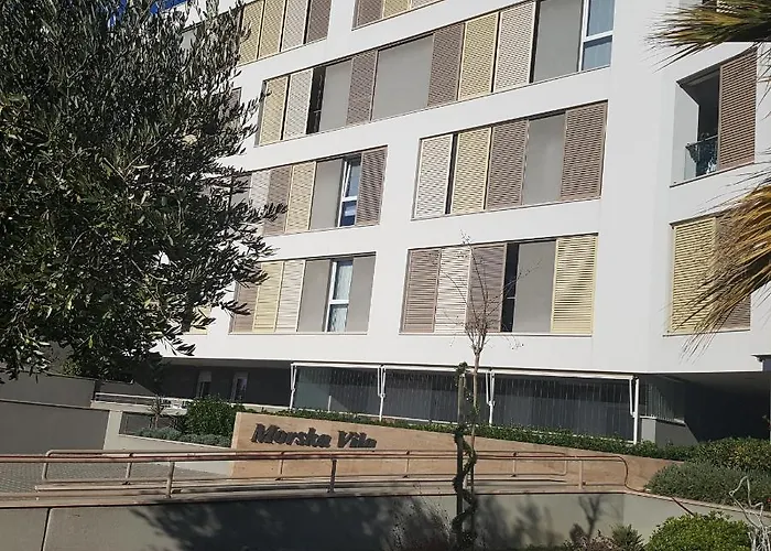 Adela 3 Morska Vila *